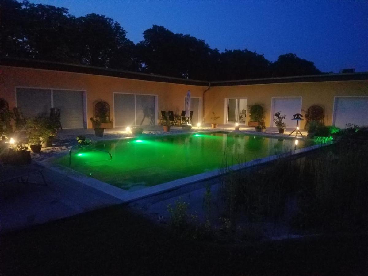 Ferienhaus Zum Imker Фельтен Екстер'єр фото